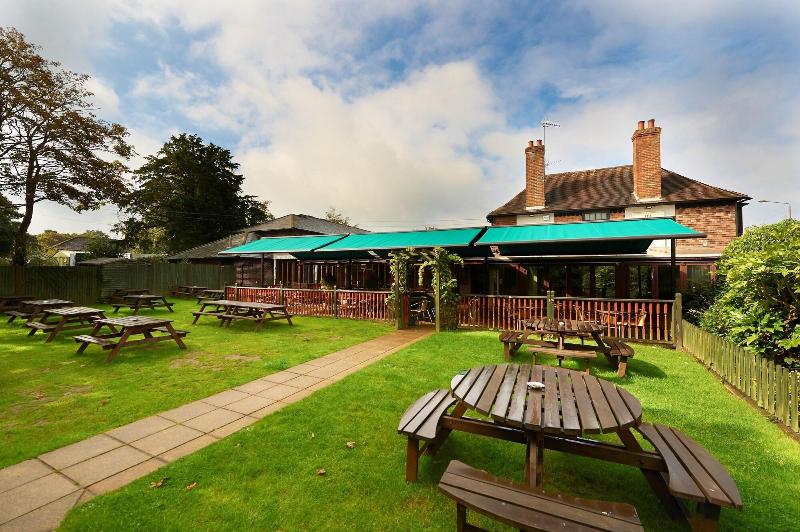Camden Arms Hotel image