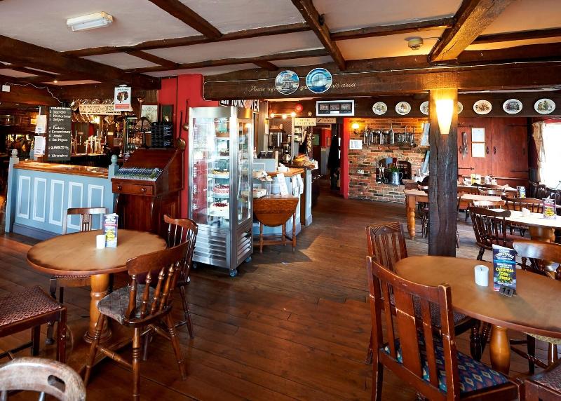 Camden Arms Hotel image