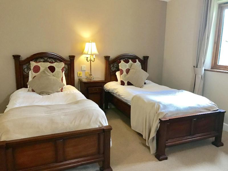 Camden Arms Hotel image