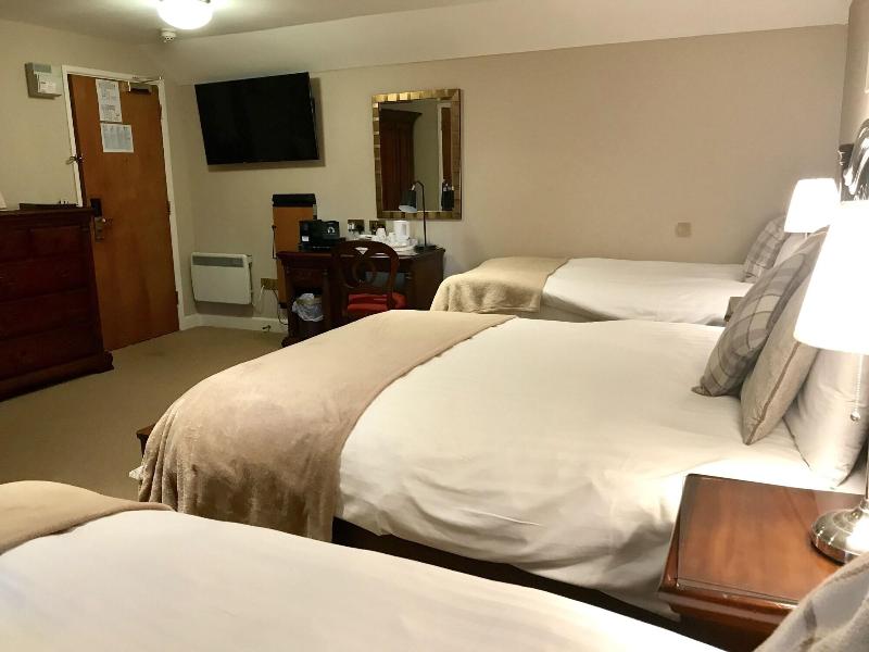 Camden Arms Hotel image