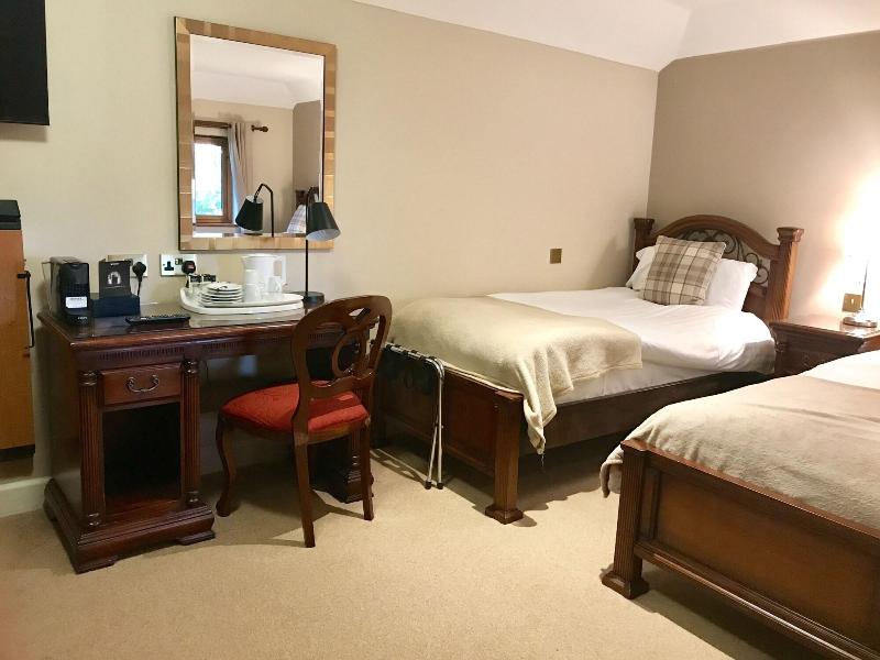 Camden Arms Hotel image