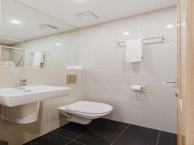 Park Avenue J Hotel London Hyde Park image