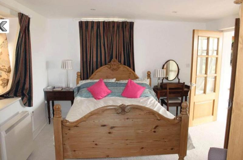Moaps Farm Bed And Breakfast image