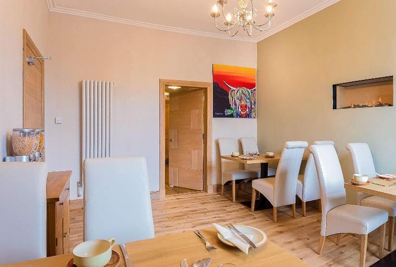 Lakeview Guest House image