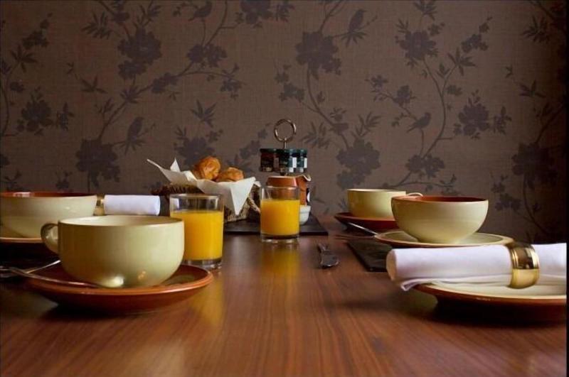 Lakeview Guest House image