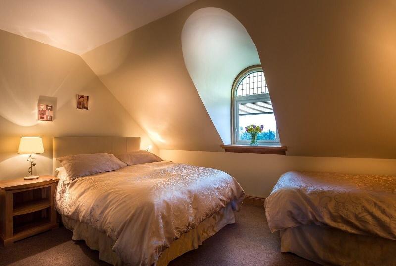 Lakeview Guest House image