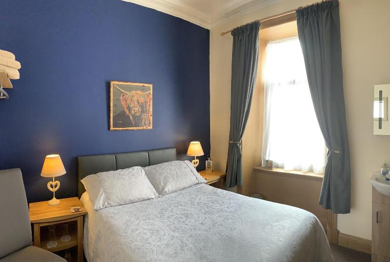 Lakeview Guest House image