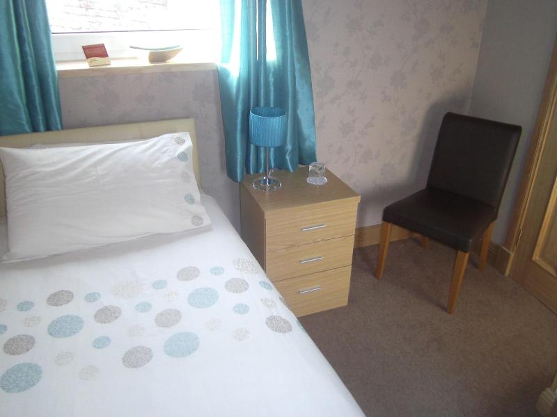 Lakeview Guest House image