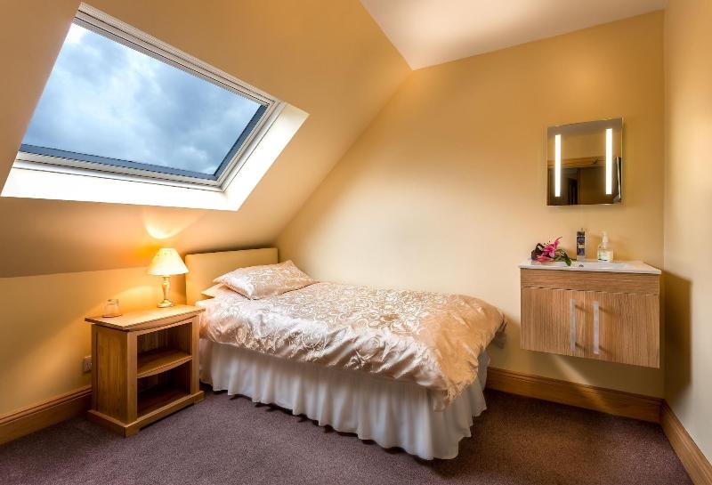 Lakeview Guest House image