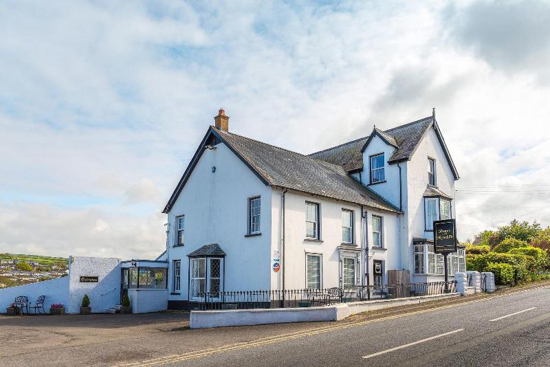 Highcliffe Hotel image