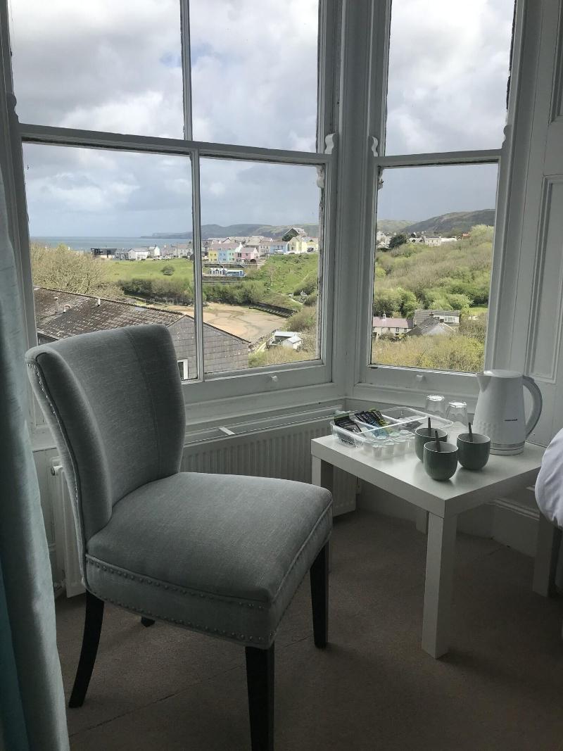 Highcliffe Hotel image