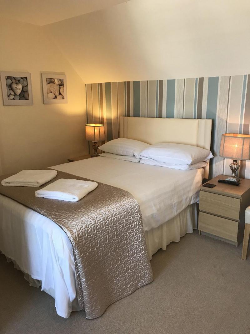 Highcliffe Hotel image