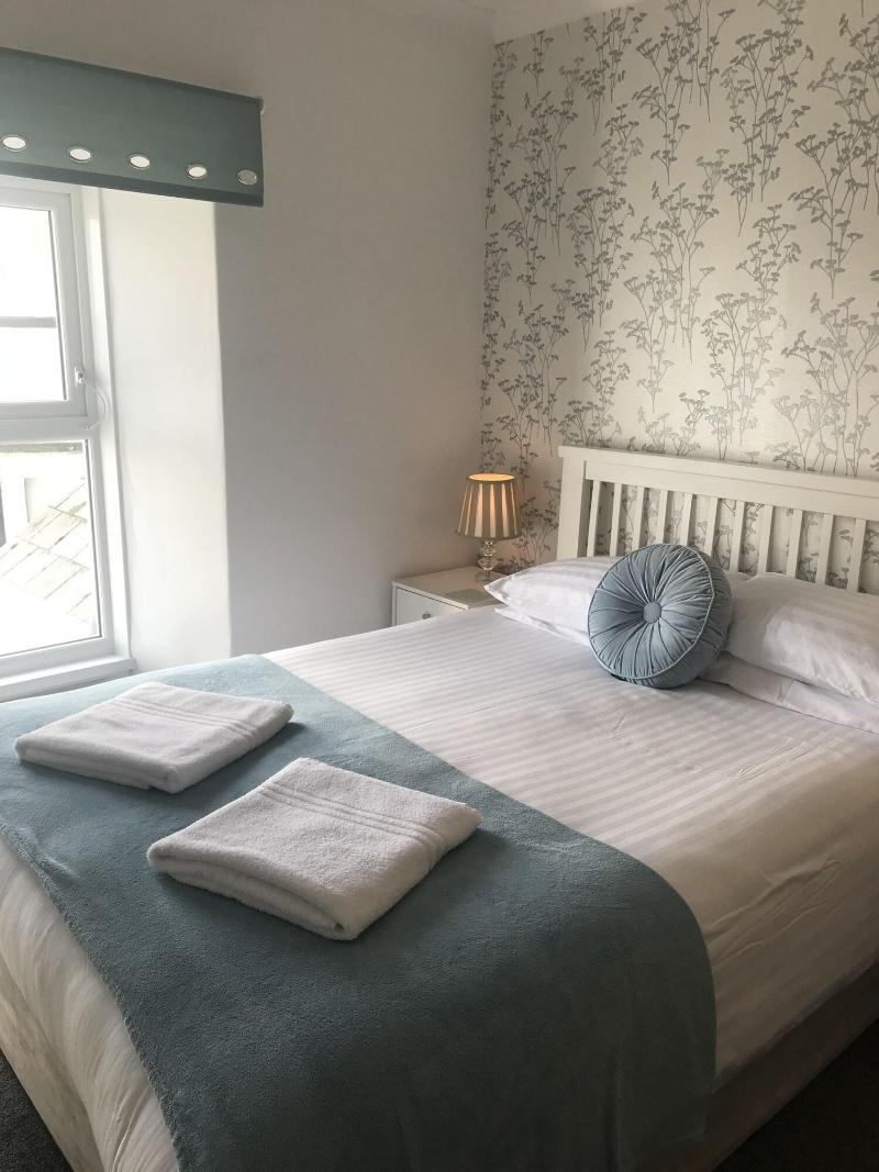 Highcliffe Hotel image