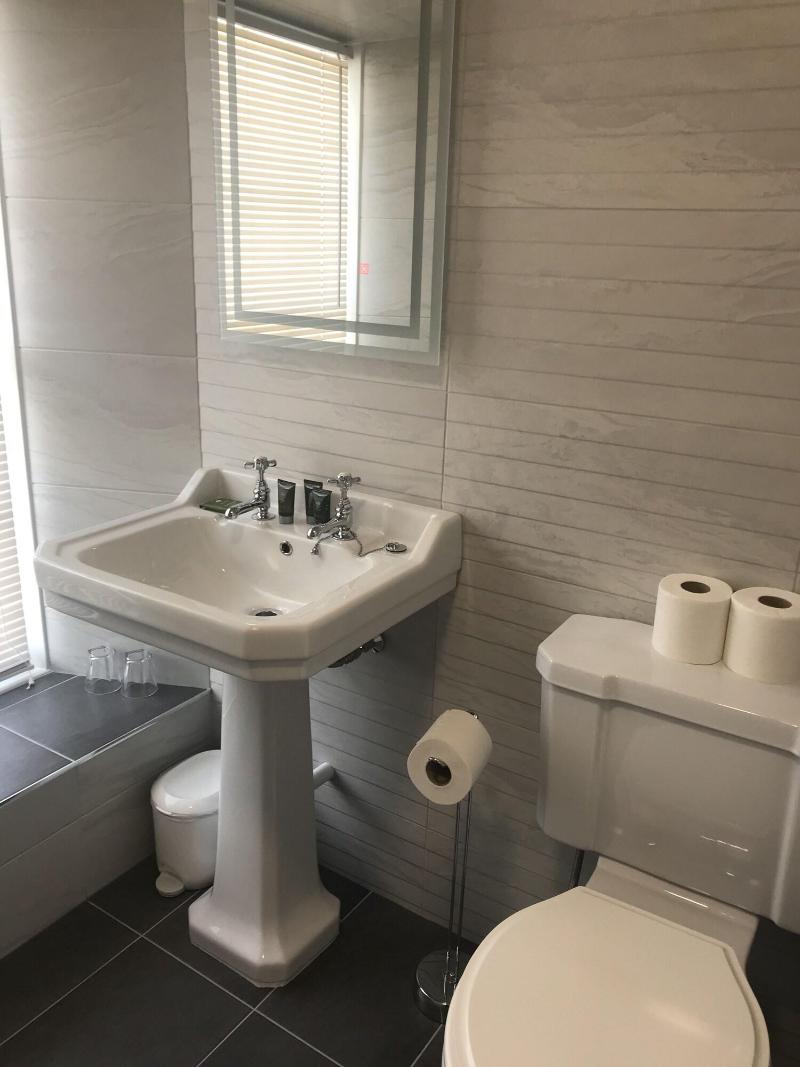 Highcliffe Hotel image
