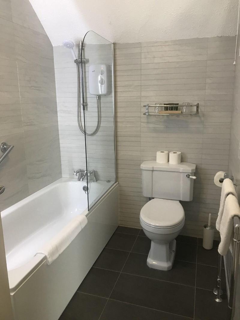 Highcliffe Hotel image