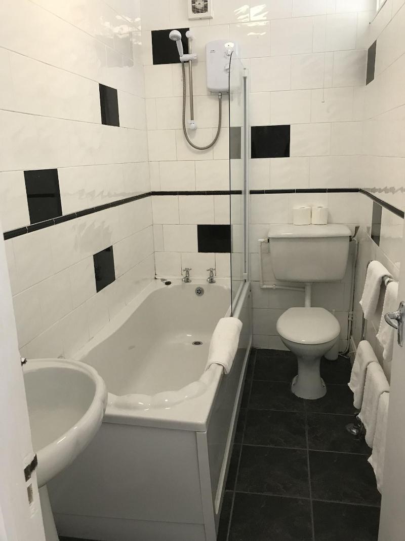 Highcliffe Hotel image