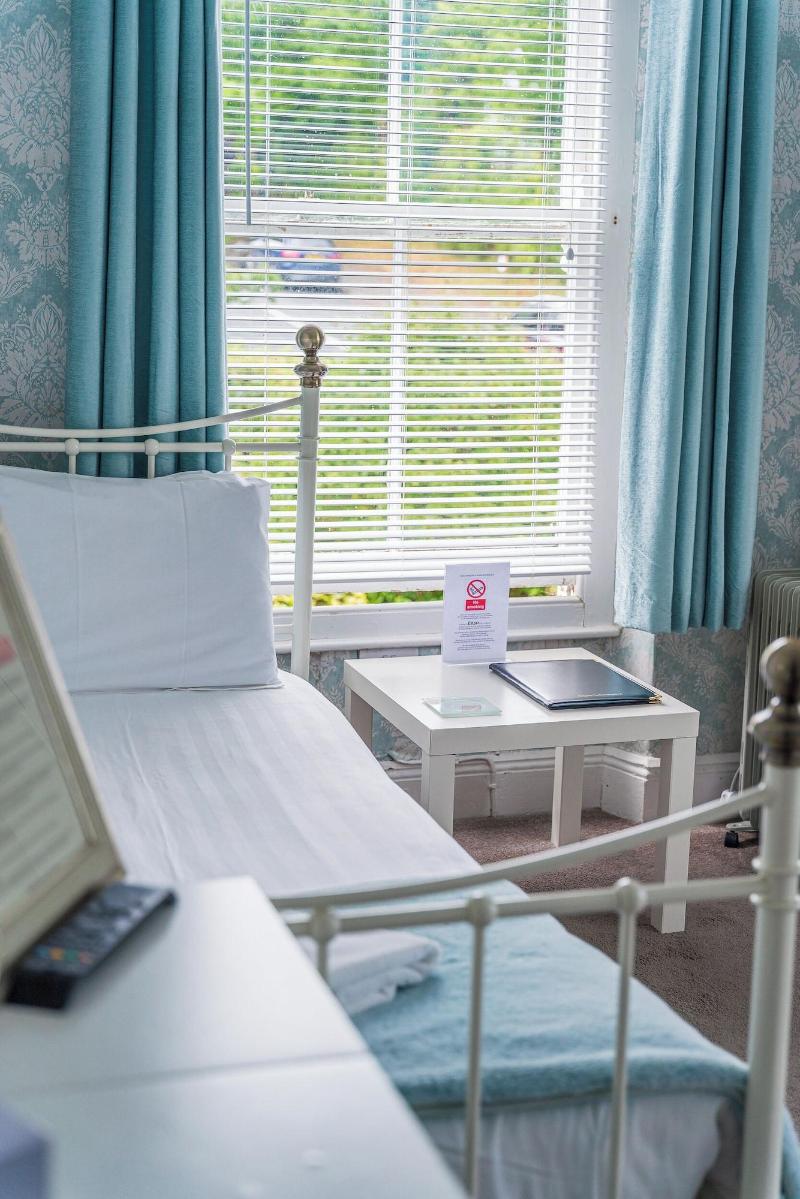 Highcliffe Hotel image