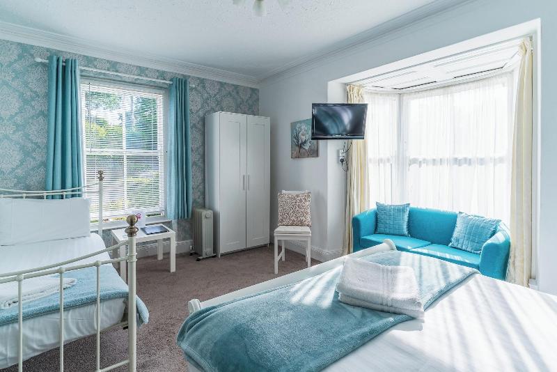 Highcliffe Hotel image