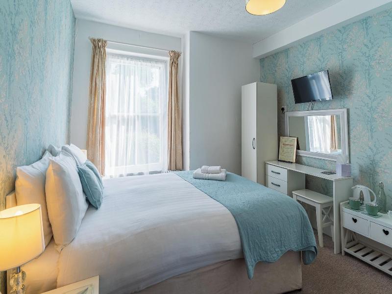 Highcliffe Hotel image
