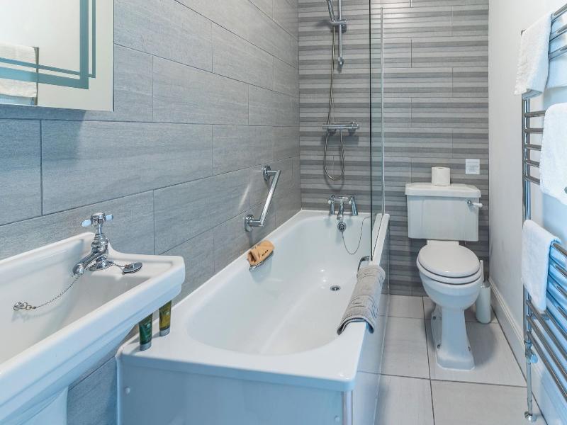 Highcliffe Hotel image