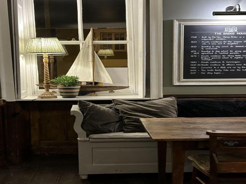 Bridge House Hotel image