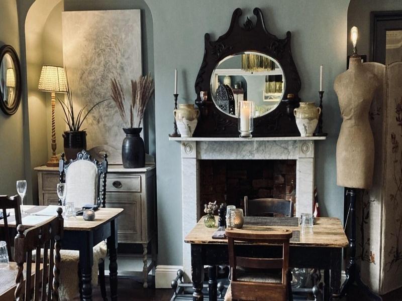 Bridge House Hotel image