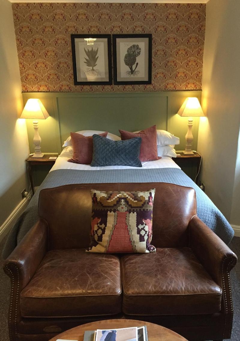 Bridge House Hotel image