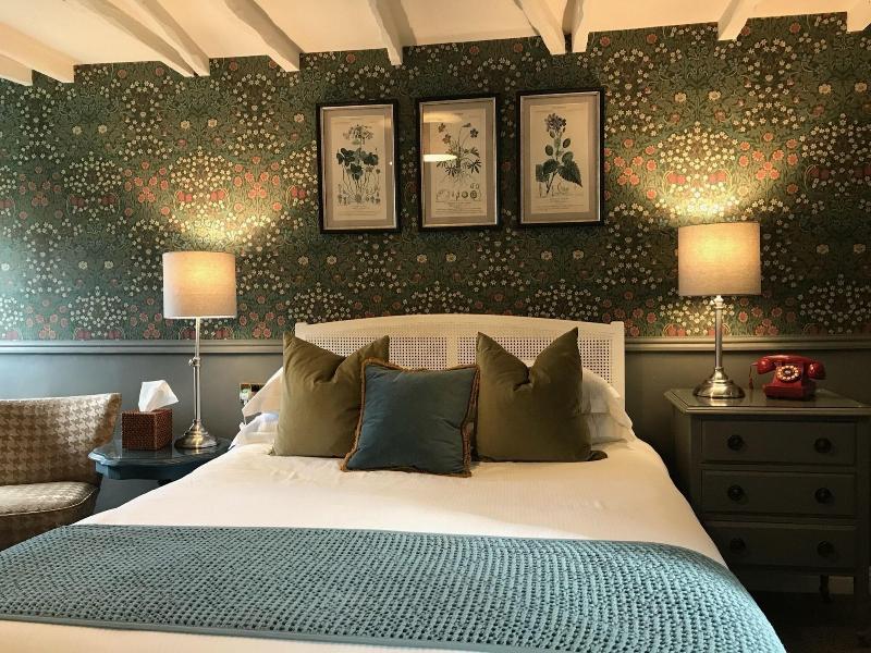 Bridge House Hotel image