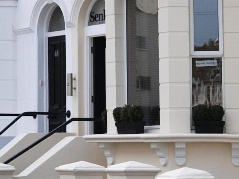 Senlac Guesthouse image