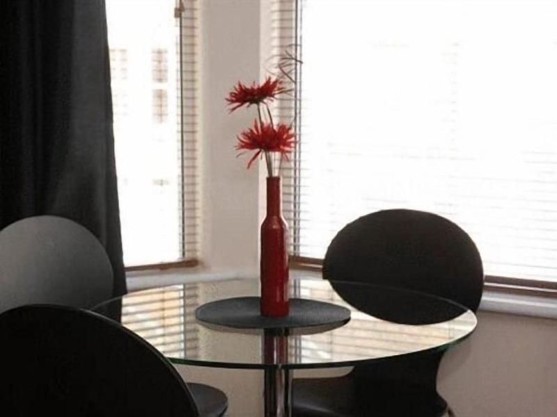 Senlac Guesthouse image