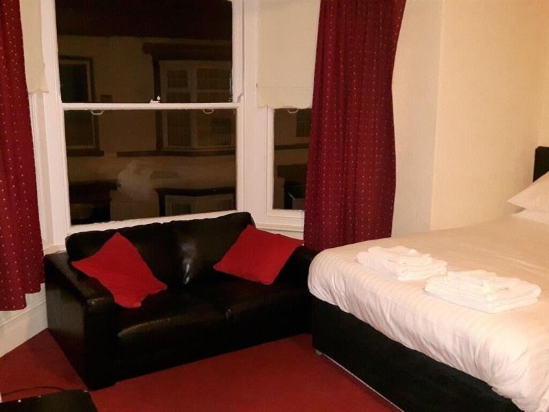 Trinity Guest House image
