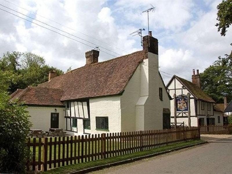 The Brocket Arms image