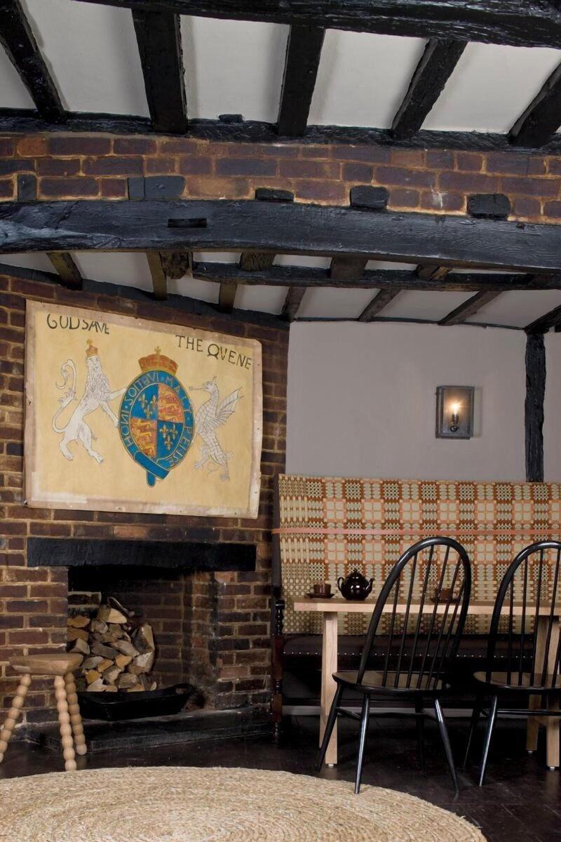 The Crown image