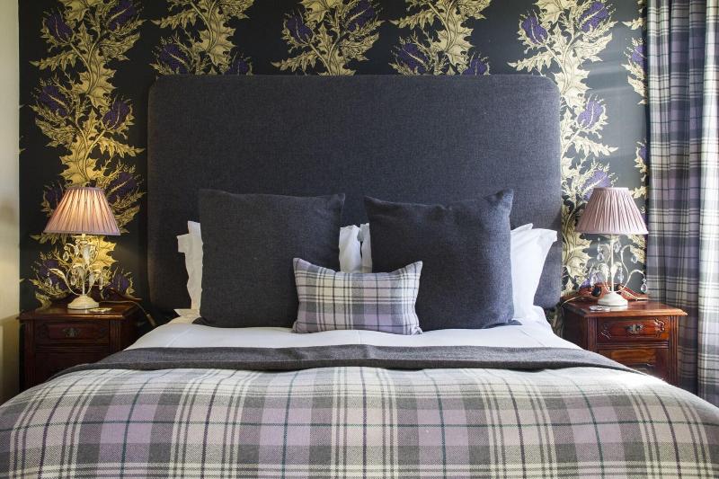Glenegedale House image