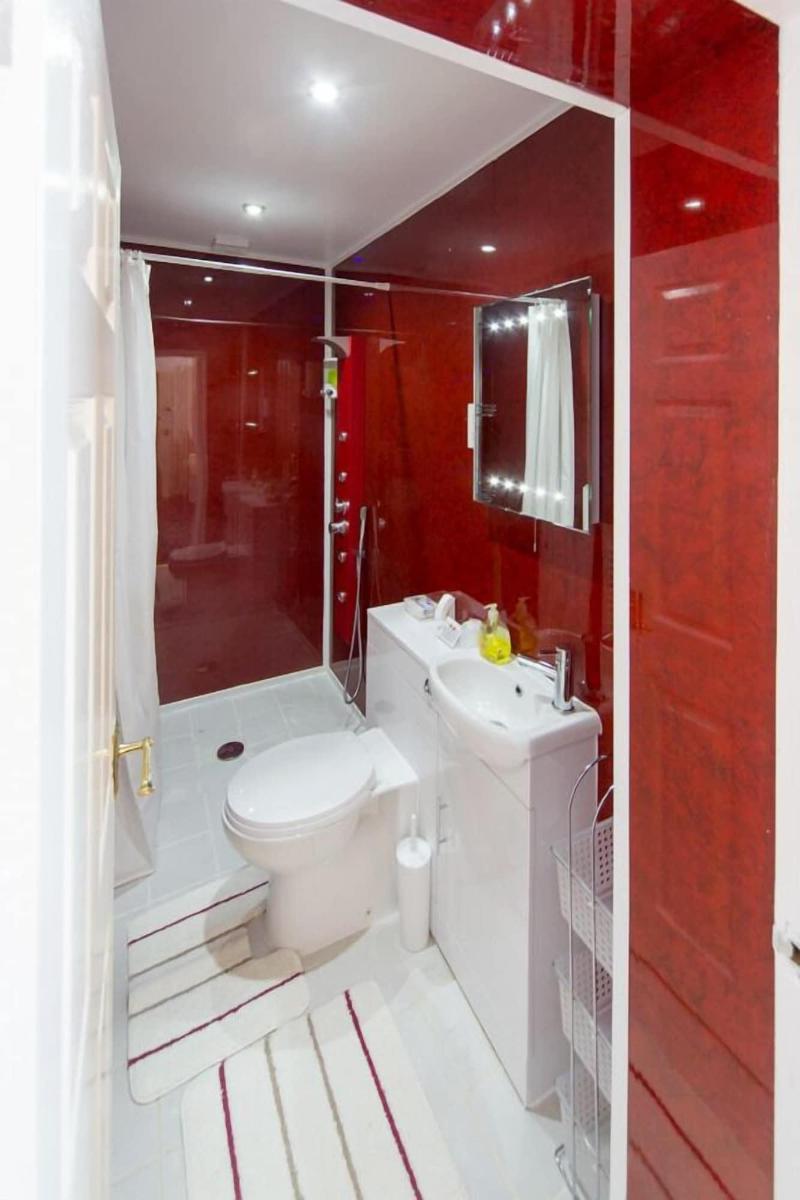 Wyngate Guest House image