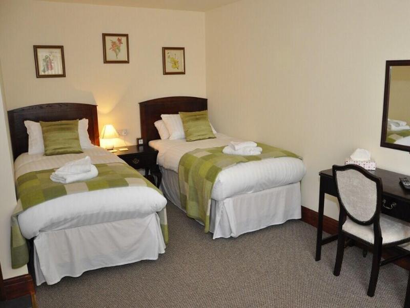 The Black Horse Inn image