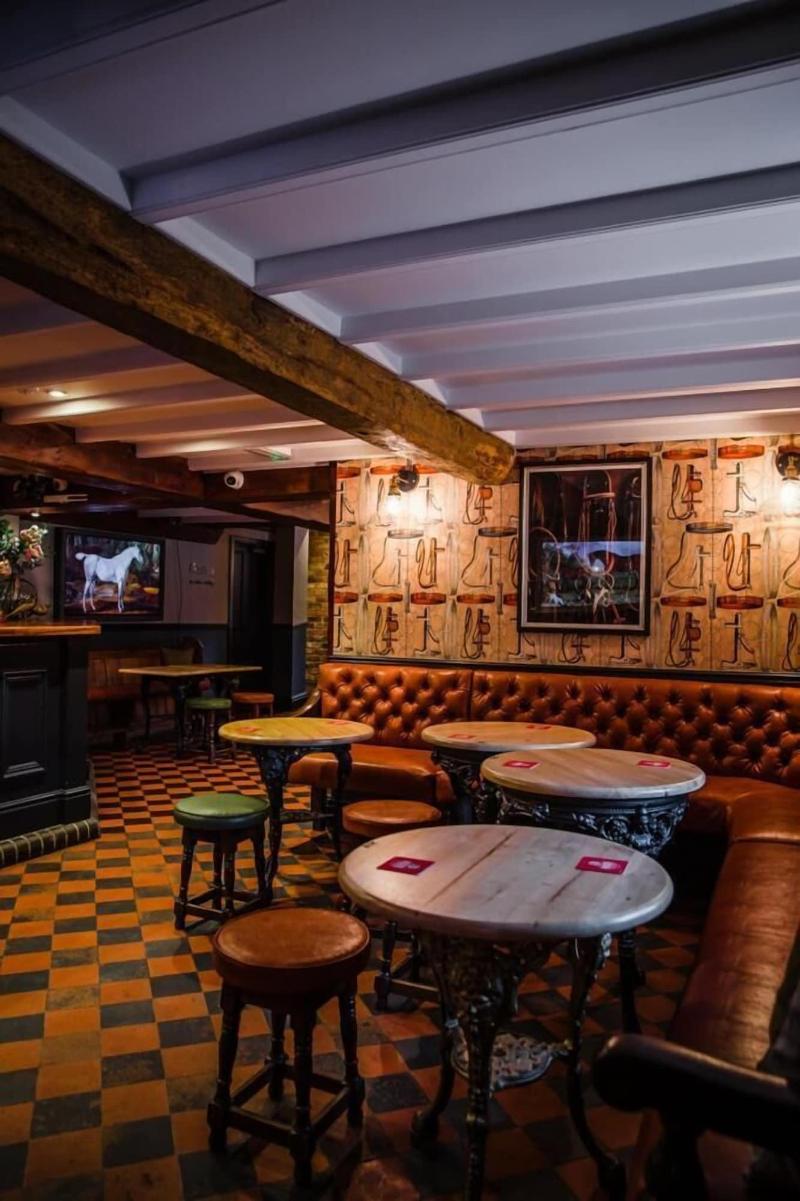 The Black Horse Inn image