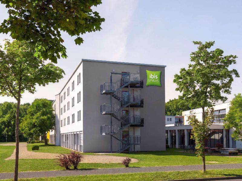 ibis Styles Darmstadt image