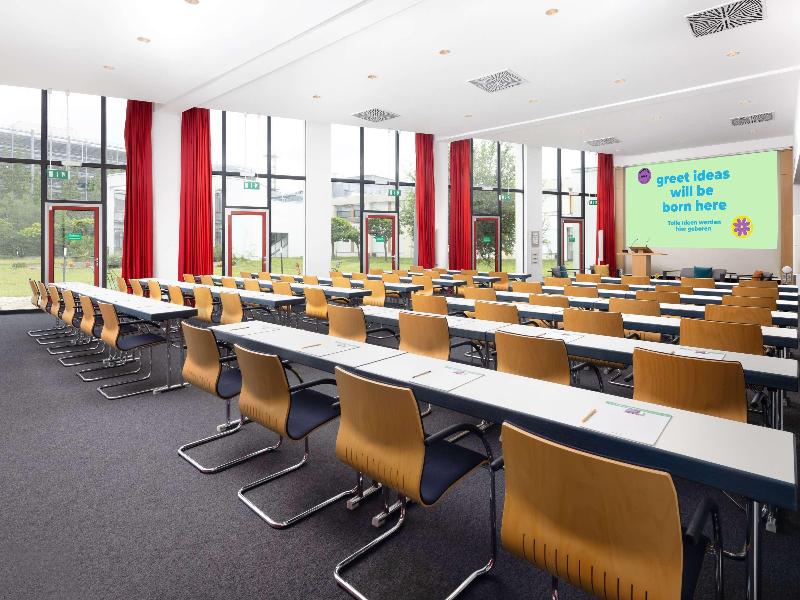 ibis Styles Darmstadt image