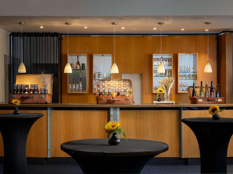 ibis Styles Darmstadt image