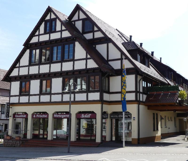 Hotel Krone — general view