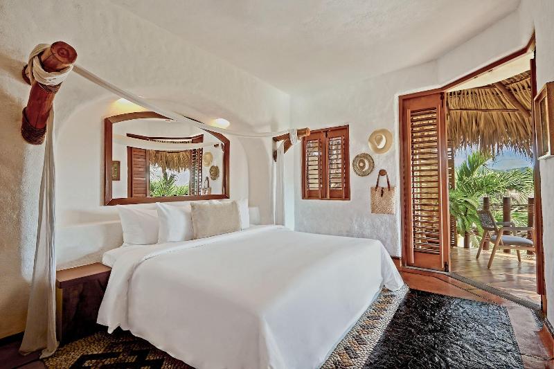 La Villa Luz Adults Only image