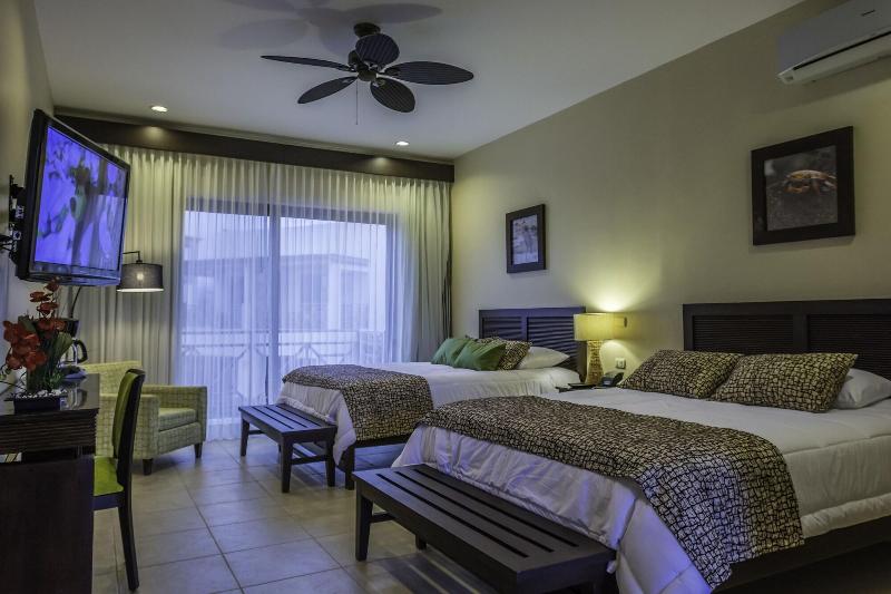 Palo Santo Galapagos Hotel image