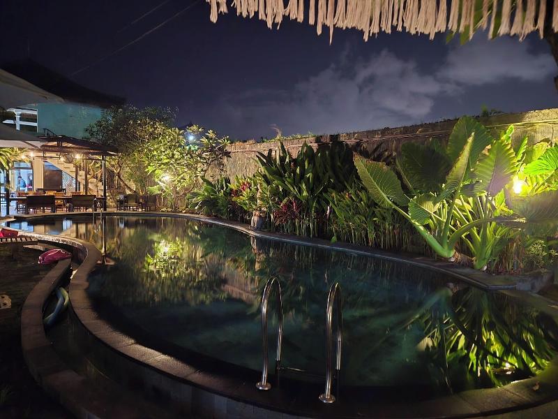 Berlian Beach Inn Kuta image
