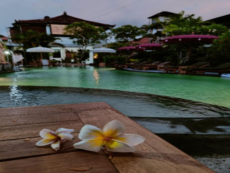 Berlian Beach Inn Kuta image
