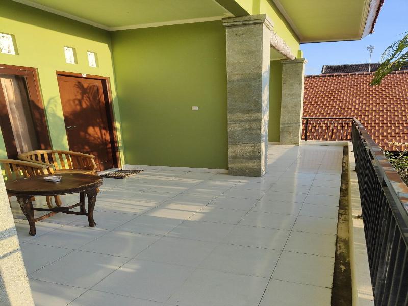 Berlian Beach Inn Kuta image