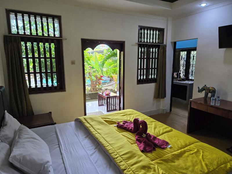 Berlian Beach Inn Kuta image