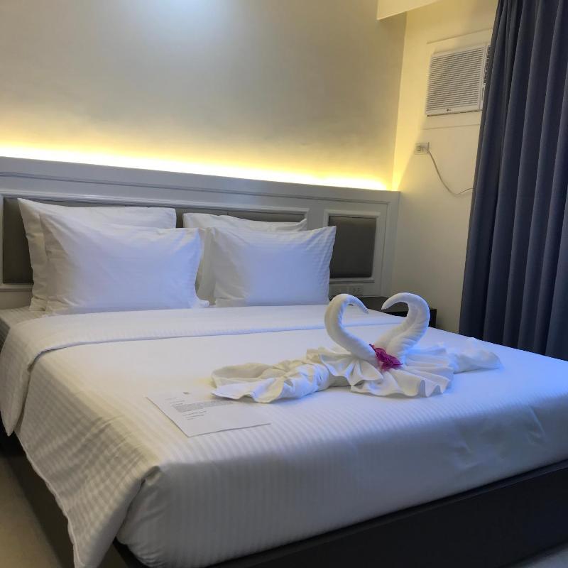 Sotogrande Hotel Iloilo image