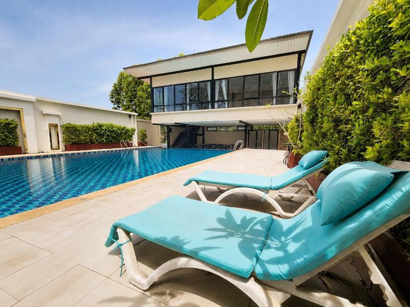 Avana Laemchabang Hotel image