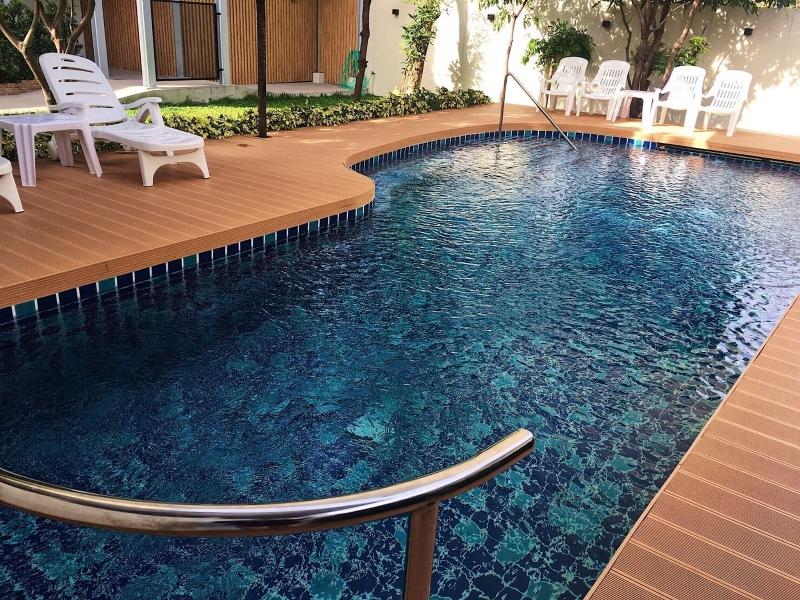 Ingnaam Hotel image